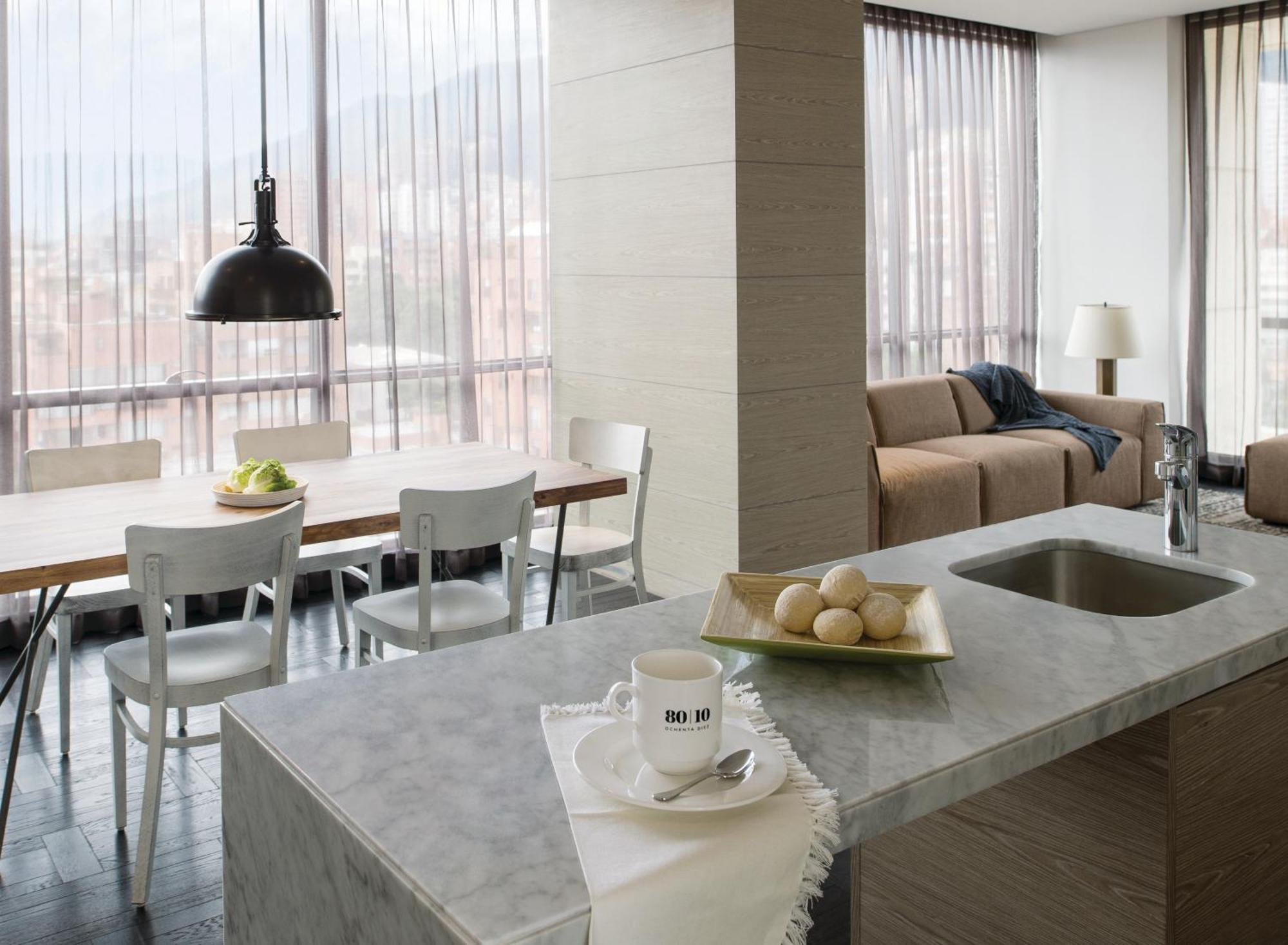 8010 Urban Living- Luxury Home Experience Bogota Luaran gambar